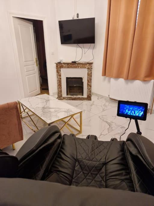 Maison Chic Avec Jacuzzi Nogent Sur Oise Yaospa60 Nogent-sur-Oise Exterior foto