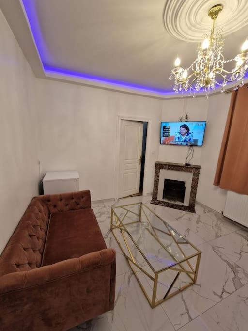Maison Chic Avec Jacuzzi Nogent Sur Oise Yaospa60 Nogent-sur-Oise Exterior foto